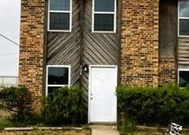 Property at 730 SW 7th Pl, Andrews, TX, 79714, 2 beds, 1.5 baths, [object Object]
