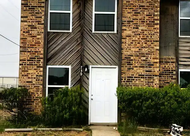 Property at 730 SW 7th Pl, Andrews, TX, 79714, 2 beds, 1.5 baths, [object Object]