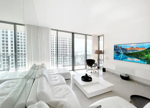 Property at 68 SE 6th St #1903, Miami, FL, 33131, 3 beds, 3.5 baths, [object Object]