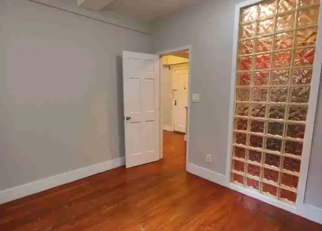 Property at 11 Waverly Pl Unit 3K, New York, NY, 10003, 2 beds, 1 bath, [object Object]