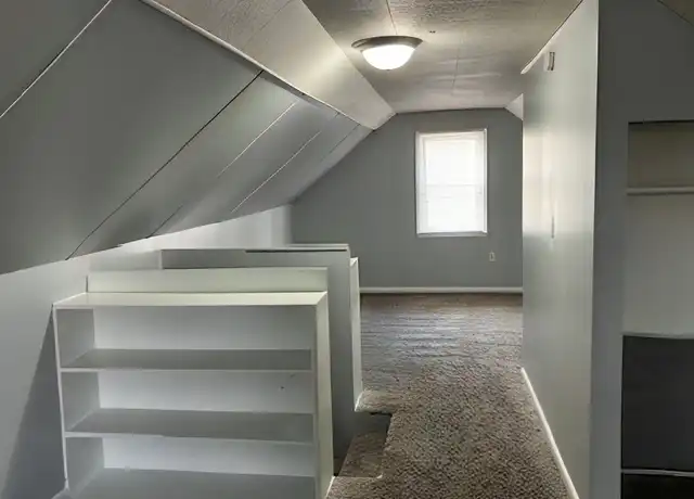 Property at 5632 E 28th St, Kansas City, MO, 64128, 3 beds, 1 bath, [object Object]