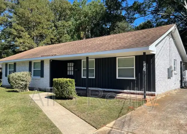 Property at 501 Avondale Rd, Montgomery, AL, 36109, 3 beds, 2 baths, [object Object]