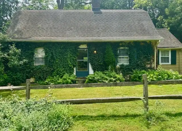 Property at 142 Union St, Montclair, NJ, 07042, 3 beds, 2 baths, [object Object]