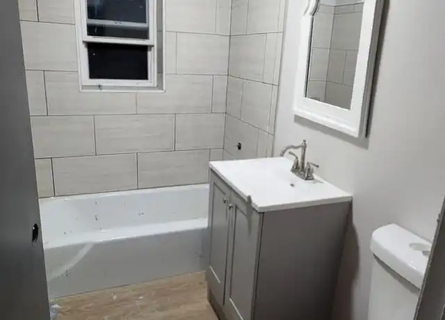 Property at 98 Caya Ave Unit B7, West Hartford, CT, 06110, 1 bed, 1 bath, [object Object]