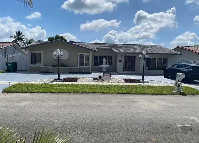 Property at 1907 SW 131st Place Ct, Miami, FL, 33175, 4 beds, 2 baths, [object Object]