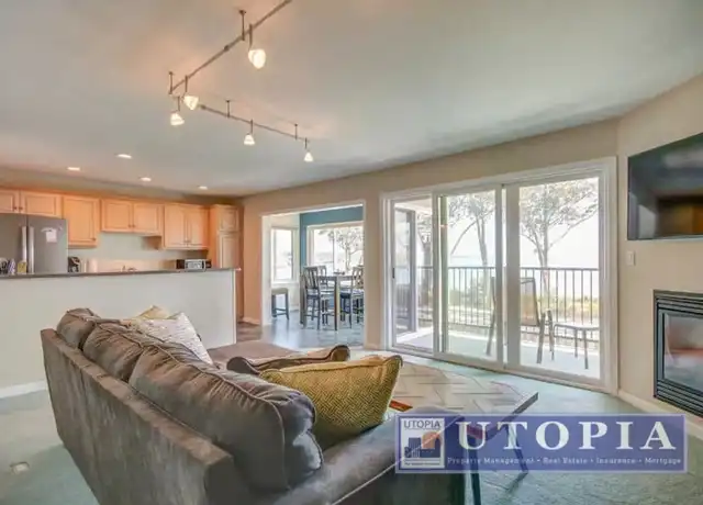 Property at 825 Balboa Ave #203, Capitola, CA, 95010, 2 beds, 1.5 baths, [object Object]