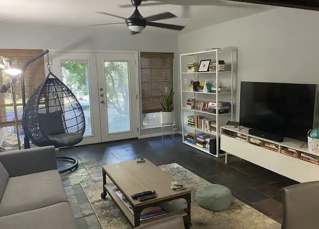 Property at 3809 Menchaca Rd Unit 105e, Austin, TX, 78704, 2 beds, 2 baths, [object Object]