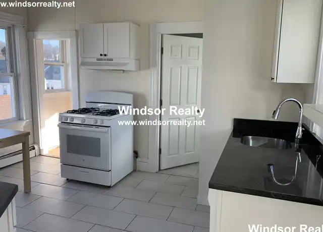 Property at 22 Shannon St Unit 3, Brighton, MA, 02135, 2 beds, 1 bath, [object Object]
