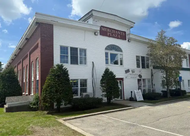 Property at 1 Old Dover Rd Unit 207, Rochester, NH, 03867, 1 bed, 1 bath, [object Object]