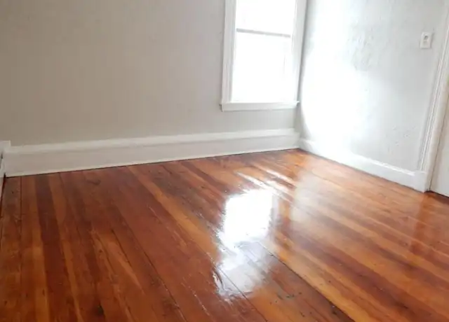 Property at 19 Saint Clements Rd, Medford, MA, 02155, 3 beds, 1 bath, [object Object]