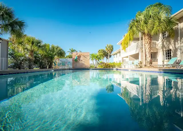 Property at Lakeside Villa - 3801 9th Ave N, Saint Petersburg, FL, 33713, 1-2 bed, 1 bath, [object Object]