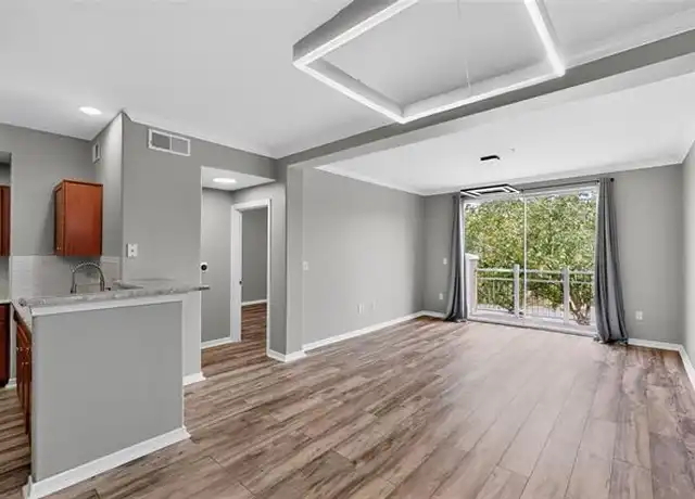 Property at 330 Las Colinas Blvd E #320, Irving, TX, 75039, 1 bed, 1 bath, [object Object]