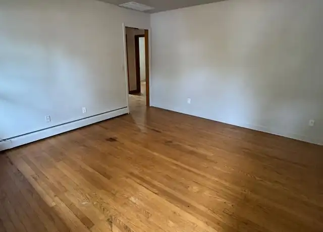 Property at 1020 Montgomery St NW Unit A, Blacksburg, VA, 24060, 2 beds, 1 bath, [object Object]