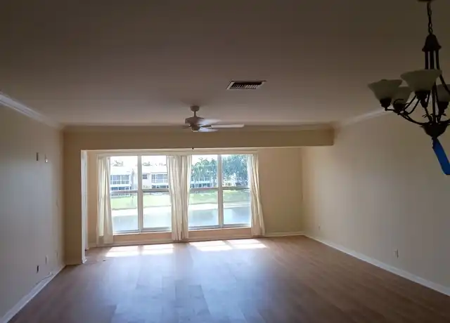 Property at 1361 NW 19th Ter, Delray Beach, FL, 33445, 2 beds, 2 baths, [object Object]