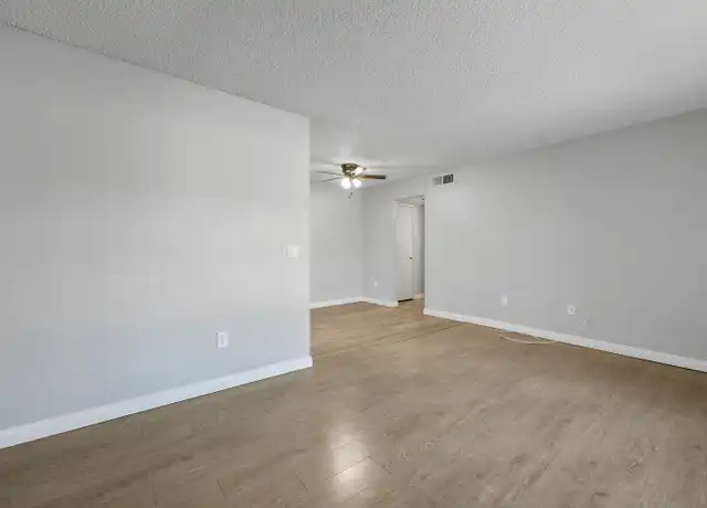 Property at 2930 Canyon Crest Dr Unit 6, Riverside, CA, 92507, 1 bed, 1 bath, [object Object]