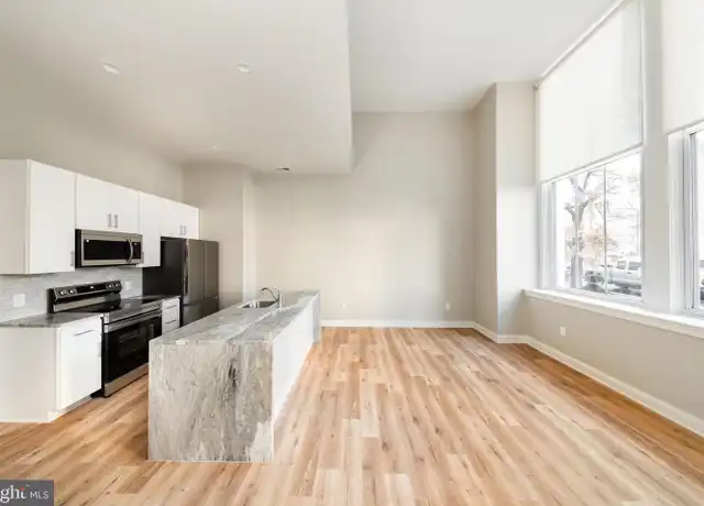 Property at 2121 Market St Unit 102, Philadelphia, PA, 19103, 1 bed, 1 bath, [object Object]