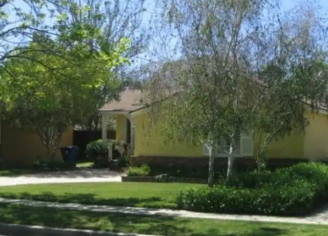 Property at 6941 Balcom Ave, Reseda, CA, 91335, 1 bed, 1.5 baths, [object Object]