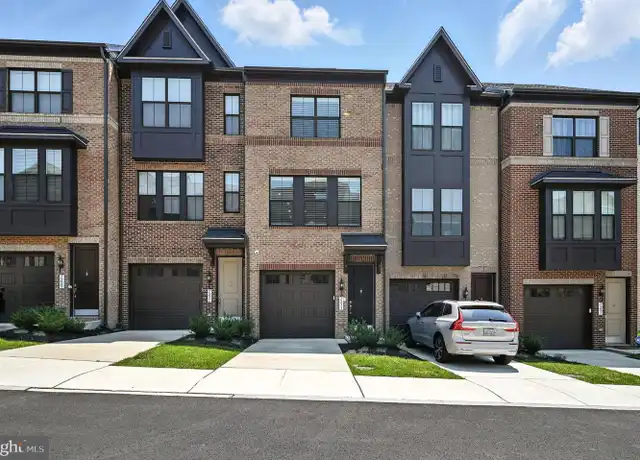 Property at 7233 Mountaineer Dr, Alexandria, VA, 22306, 2 beds, 2.5 baths, [object Object]