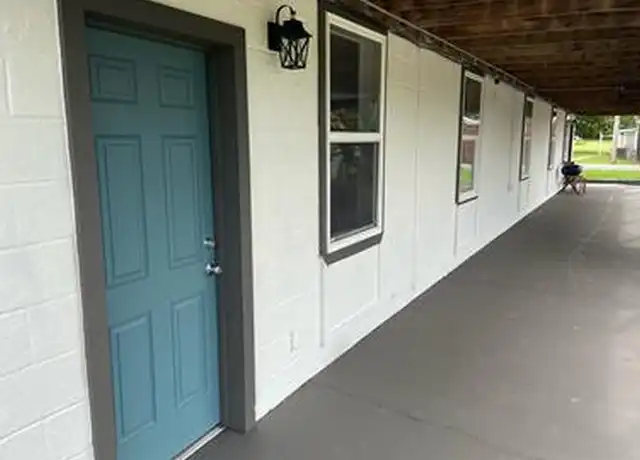 Property at 1110 Alabama 205 Unit 205 1, Albertville, AL, 35950, 3 beds, 1 bath, [object Object]