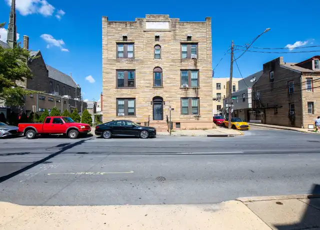 Property at 439 Walnut St Unit 2, Allentown, PA, 18102, 1 bed, 1 bath, [object Object]