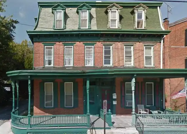 Property at 310 S Market St Unit 3, Mechanicsburg, PA, 17055, 1 bed, 1 bath, [object Object]