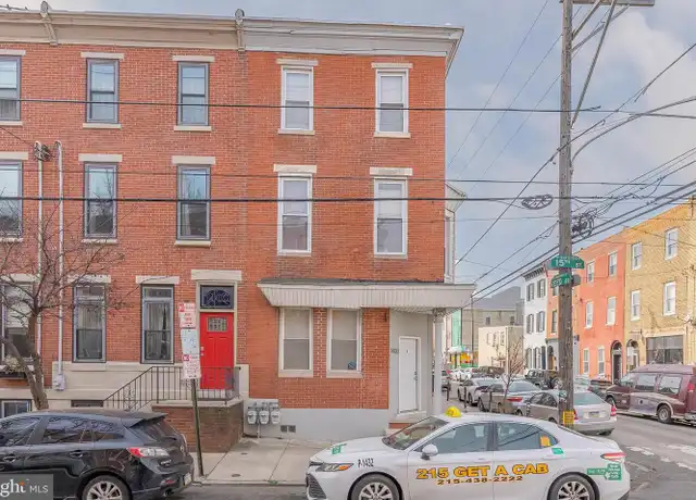 Property at 1400 S 15th St Unit 2, Philadelphia, PA, 19146, 2 beds, 1 bath, [object Object]