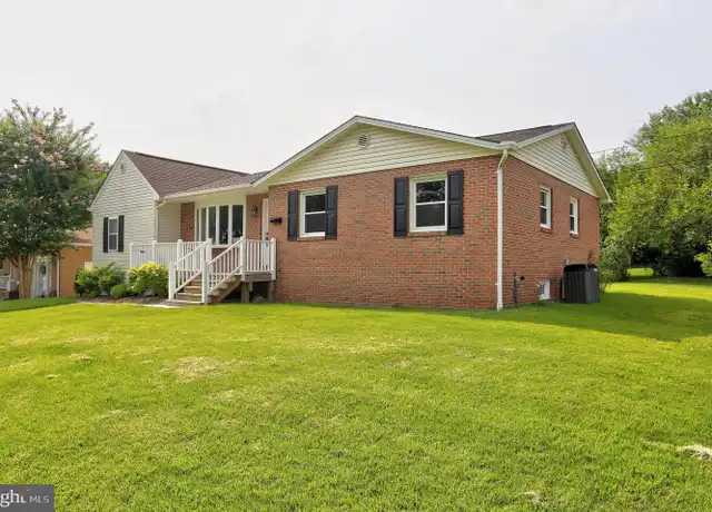 Property at 513 Oak Grove Rd, Linthicum Heights, MD, 21090, 4 beds, 3 baths, [object Object]