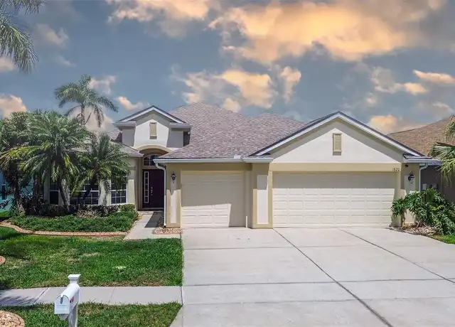 Property at 1820 Mira Lago Cir, Ruskin, FL, 33570, 4 beds, 2 baths, [object Object]