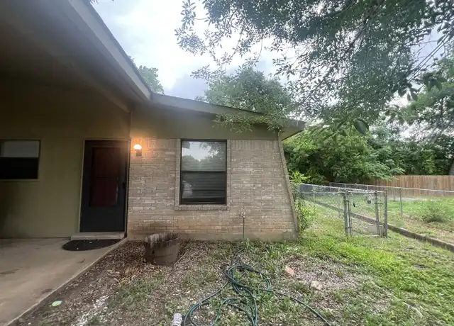 Property at 1524 Shannon Cir, New Braunfels, TX, 78130, 2 beds, 1 bath, [object Object]