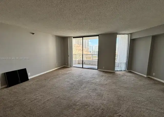 Property at 3300 NE 191st St #1915, Miami, FL, 33180, 1 bed, 2 baths, [object Object]