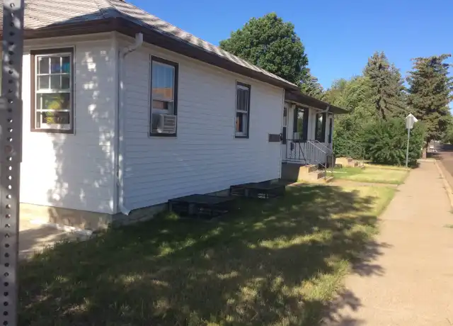 Property at 145 10th Ave W #3, Dickinson, ND, 58601, 1 bed, 1 bath, [object Object]