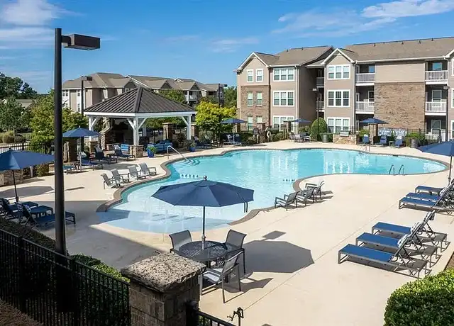 Property at The Vinings at Laurel Creek - 3434 Laurens Rd, Greenville, SC, 29607, 1 bed, 1 bath, [object Object]