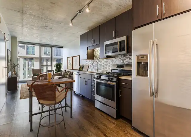 Property at Gateway West Loop - 11 S Green St, Chicago, IL, 60607, 0 beds, 1 bath, [object Object]