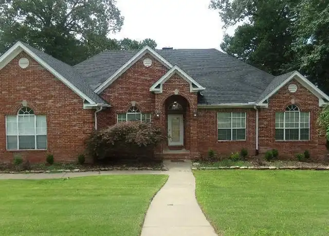 Property at 12 Caddo Ct, Maumelle, AR, 72113, 5 beds, 3 baths, [object Object]