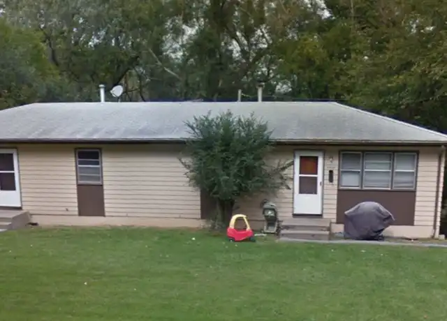 Property at 4516 Huntington Ave, Omaha, NE, 68152, 2 beds, 1 bath, [object Object]
