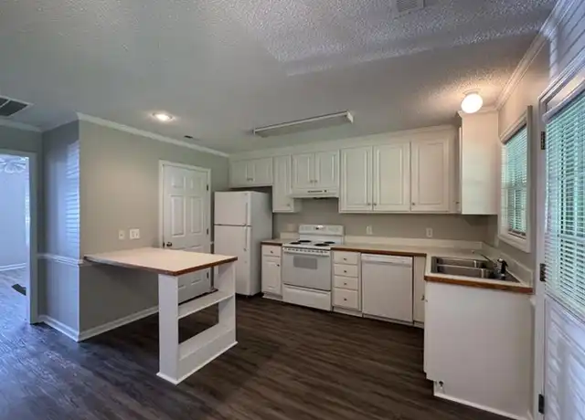 Property at Sheridan Forest Apartments - 271 Sheridan Forest Rd, Goldsboro, NC, 27534, 2 beds, 1.5 baths, [object Object]
