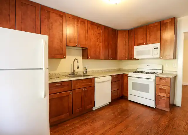 Property at 19 Claymoss Rd Unit 3, Boston, MA, 02135, 4 beds, 1.5 baths, [object Object]
