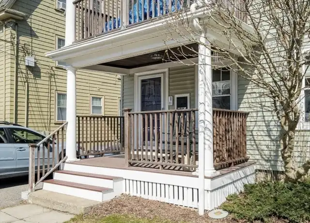 Property at 9 Hastings St #1, West Roxbury, MA, 02132, 2 beds, 1.5 baths, [object Object]