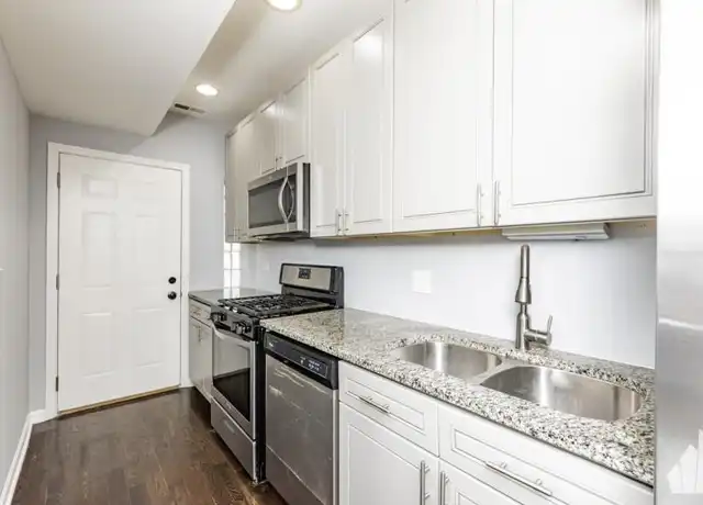 Property at 1010 S 1st Ave, Maywood, IL, 60153, 1 bed, 1 bath, [object Object]