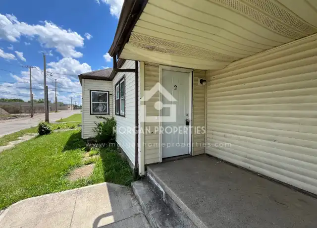 Property at 1001 W 1st St Unit 2, Muncie, IN, 47305, 1 bed, 1 bath, [object Object]