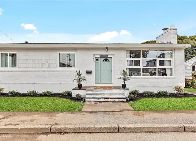 Property at 80 Central Ave, Hull, MA, 02045, 3 beds, 1 bath, [object Object]