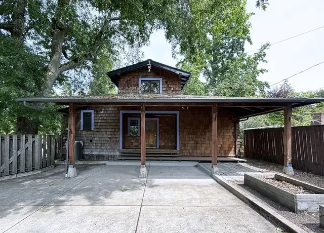 Property at 1812 Charnelton St, Eugene, OR, 97401, 2 beds, 1 bath, [object Object]