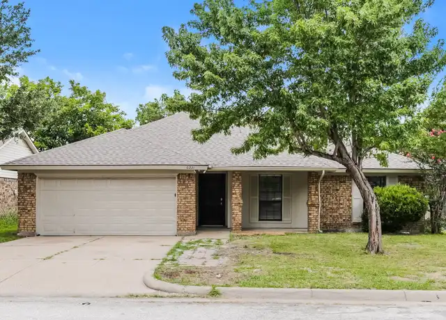 Property at 6221 Valley Forge Ct, Arlington, TX, 76002, 4 beds, 2 baths, [object Object]