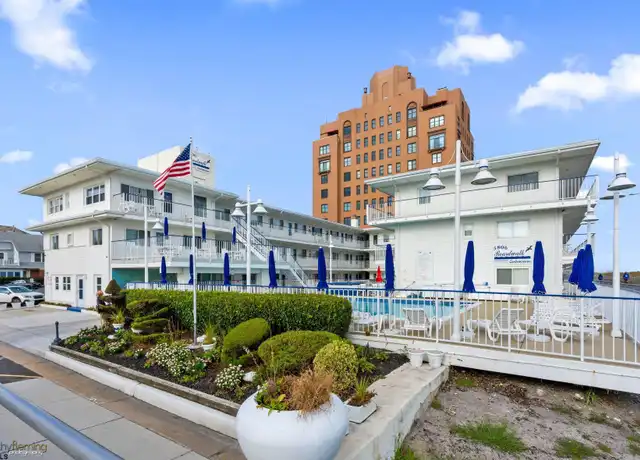 Property at 111 N Dudley Ave #211, Ventnor City, NJ, 08406, 0 beds, 1 bath, [object Object]