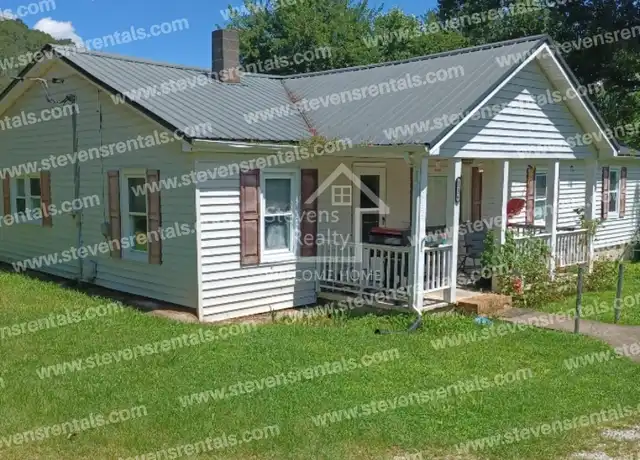 Property at 3236 Highway 70 E, Cookeville, TN, 38506, 4 beds, 2 baths, [object Object]
