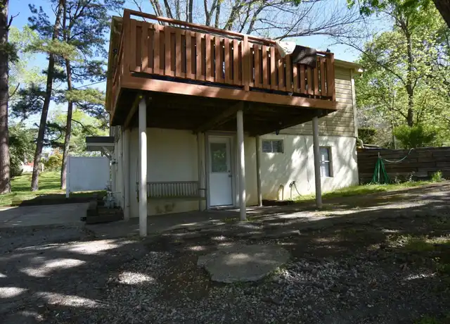 Property at 1621 Golf Club Ln Unit B, Clarksville, TN, 37043, 2 beds, 1 bath, [object Object]