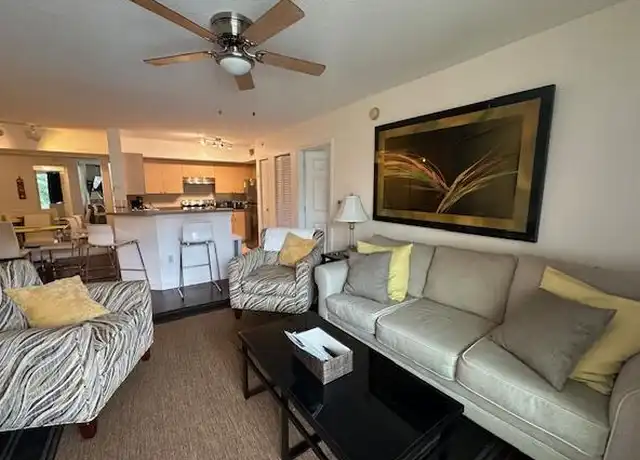 Property at 615 Villa Cir, Boynton Beach, FL, 33435, 2 beds, 2 baths, [object Object]