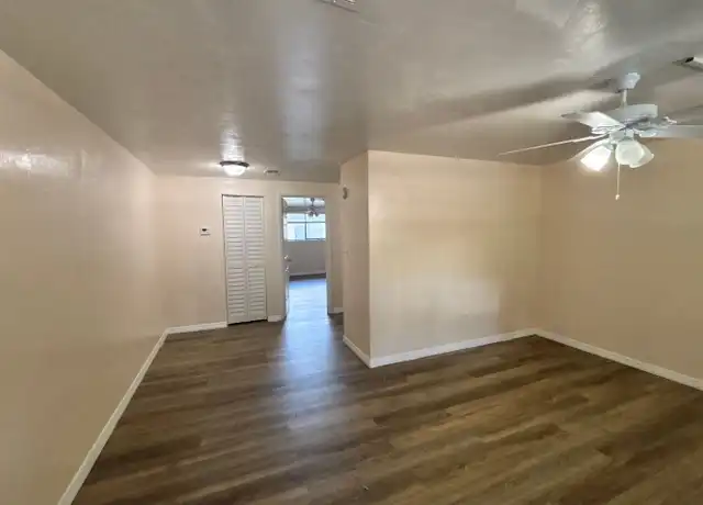 Property at 709 SW 70th Ter, Gainesville, FL, 32607, 1 bed, 1 bath, [object Object]