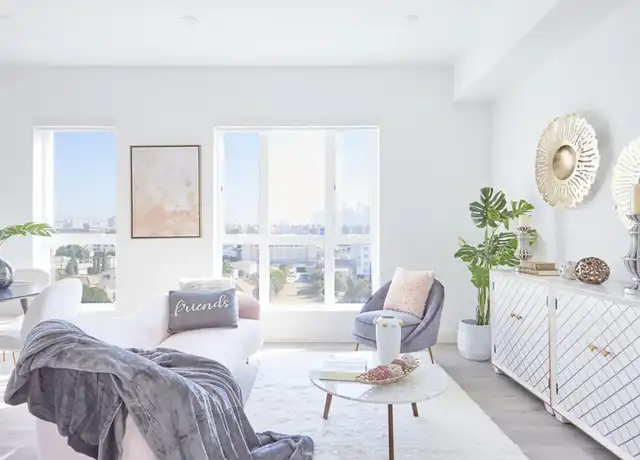 Property at The Kenmore - 966 S Kenmore Ave, Los Angeles, CA, 90006, 0-1 beds, 1 bath, [object Object]