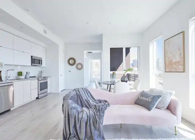 Property at The Kenmore - 966 S Kenmore Ave, Los Angeles, CA, 90006, 0-1 beds, 1 bath, [object Object]